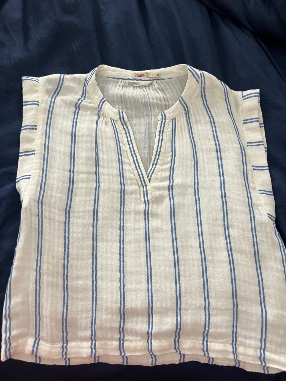 Faherty -organic cottonLight Blue Striped linen like  Shirt